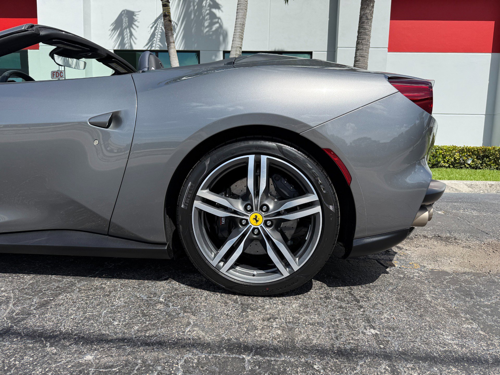 Used 2022 Ferrari Portofino M image 9