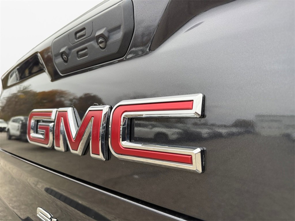 Used 2024 GMC Sierra 1500 SLT image 17