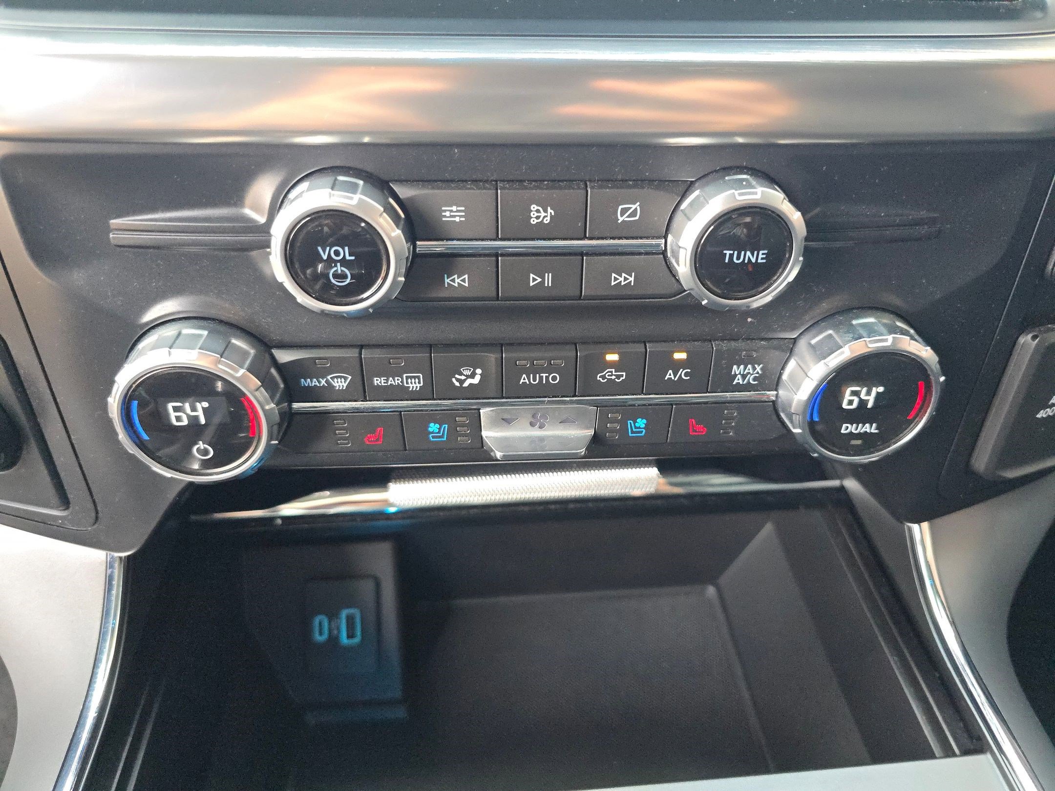 Used 2021 Ford F150 Lariat image 17