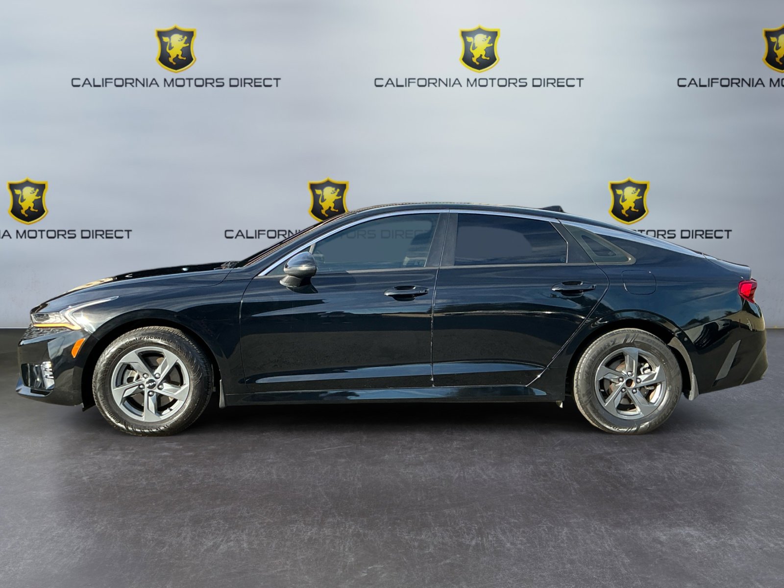 Used 2022 Kia K5 LX image 8