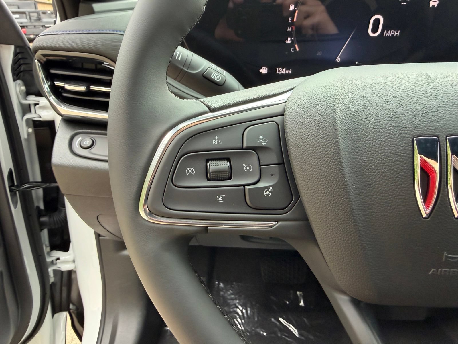 New 2026 Buick Envista Sport Touring w/ Convenience I Package FWD image 13