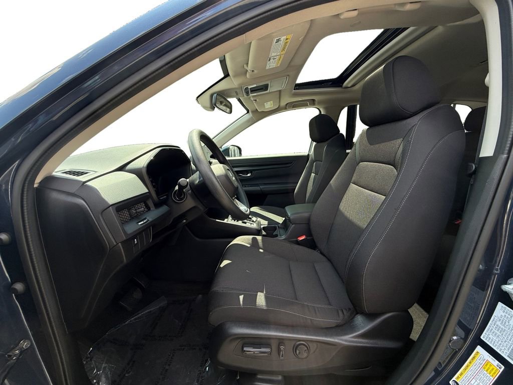 Used 2025 Honda CR-V EX image 9