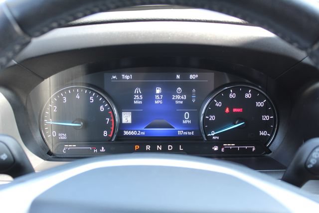 Used 2023 Ford Explorer XLT w/ Equipment Group 202A AWD/4WD image 31