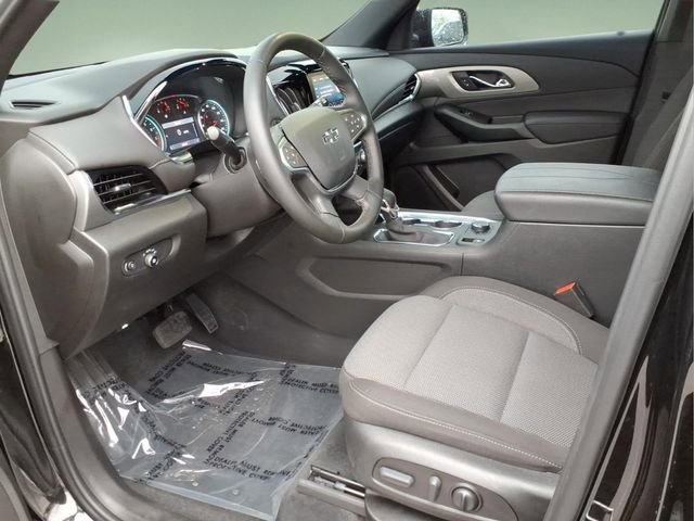 Used 2023 Chevrolet Traverse LT w/ Midnight/Sport Edition AWD/4WD image 11