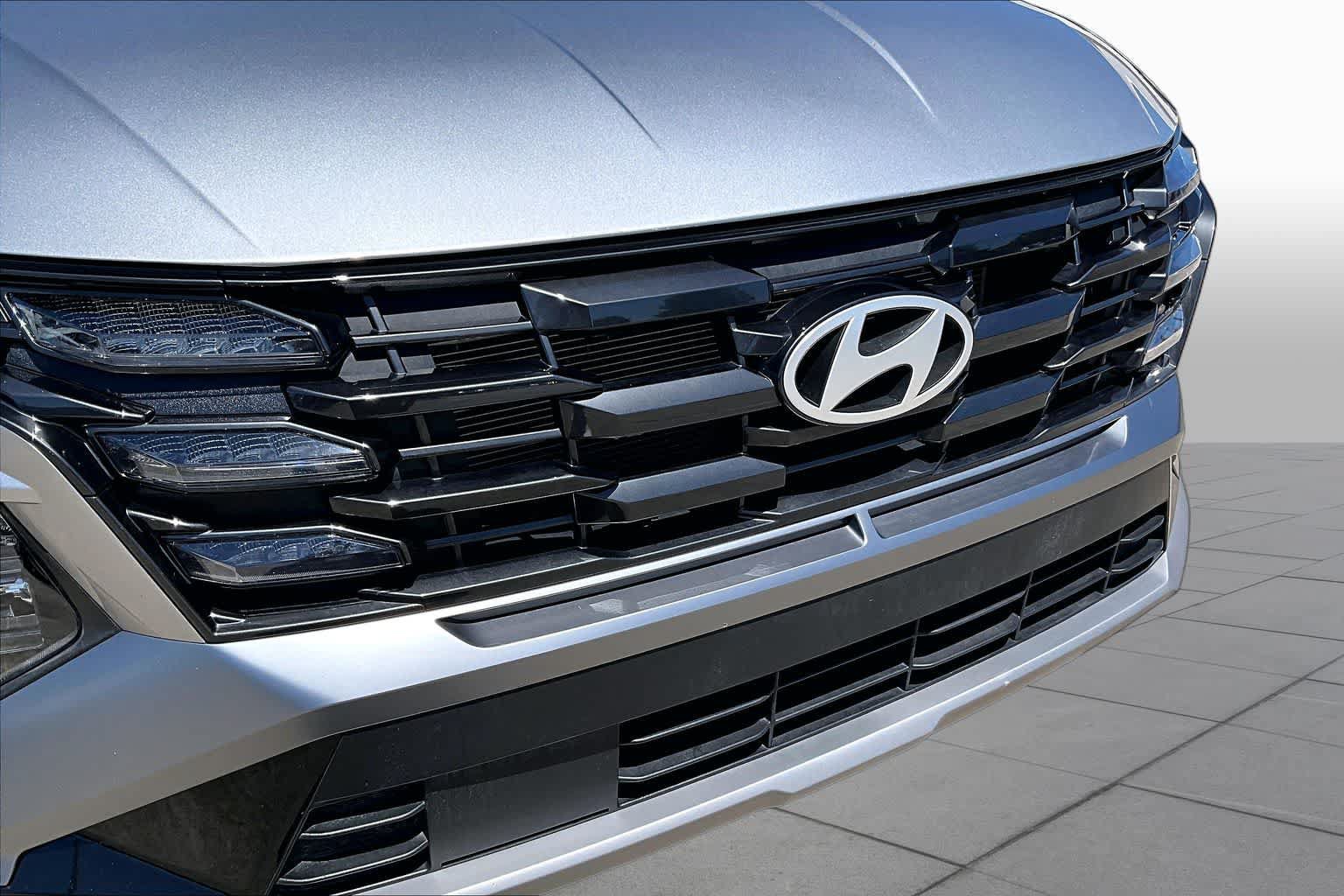 Used 2026 Hyundai Tucson SEL FWD image 27