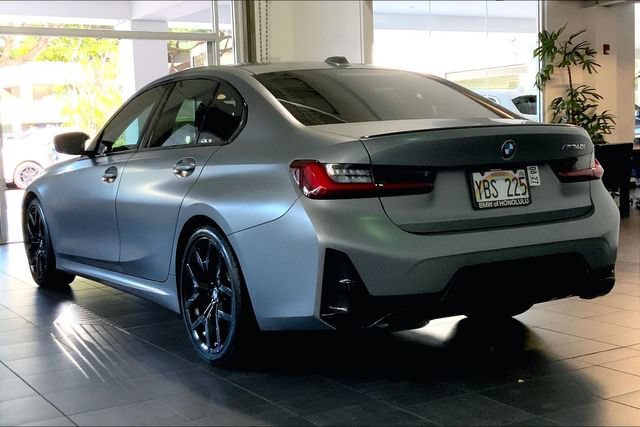 Used 2025 BMW M340i RWD image 5