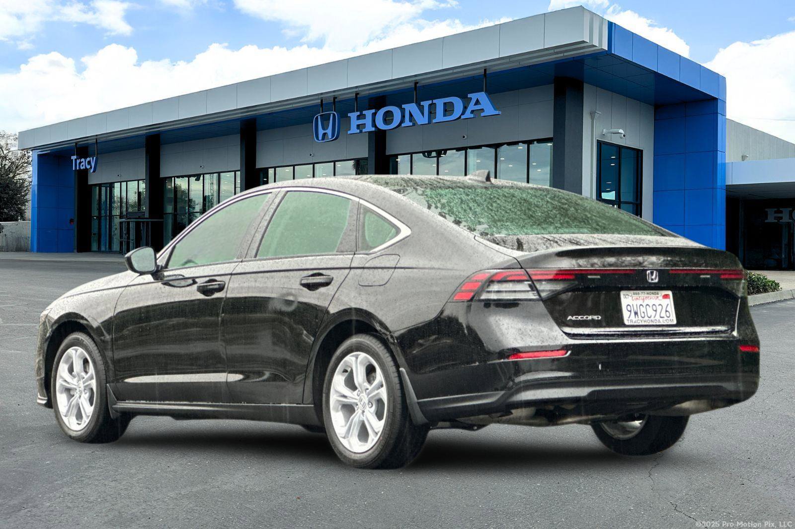 Certified 2025 Honda Accord LX image 10