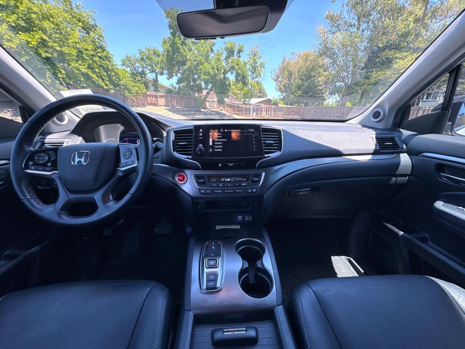 Used 2021 Honda Pilot Special Edition image 3