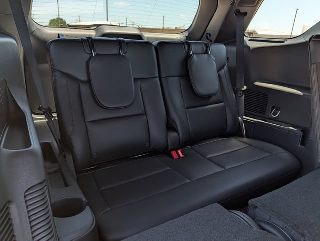New 2026 Ford Explorer ST-Line RWD image 24