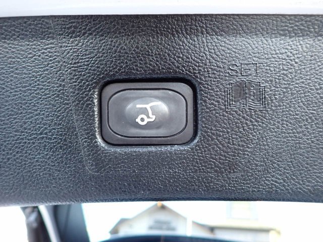 Used 2022 Ford Edge ST-Line image 9