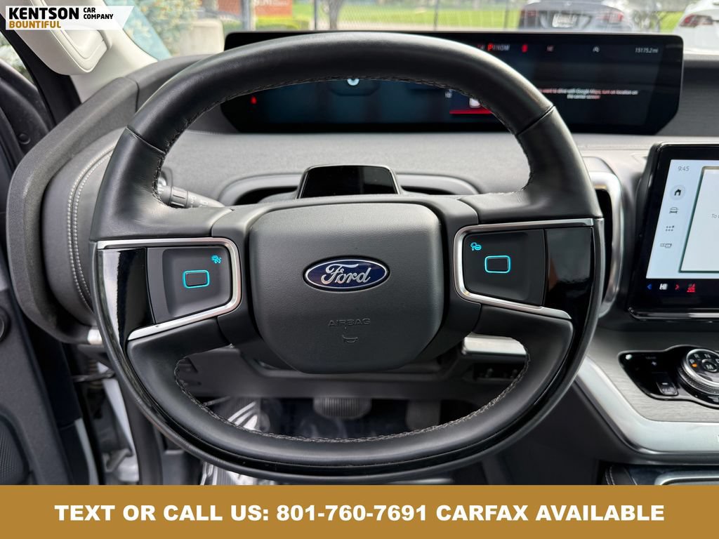 Used 2025 Ford Expedition Platinum AWD/4WD image 14