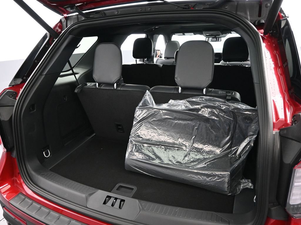 New 2026 Ford Explorer ST w/ Sun And Sound Package image 32
