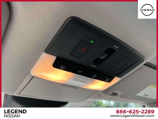 Certified 2023 Nissan Sentra SR w/ SR Premium Package FWD image 33
