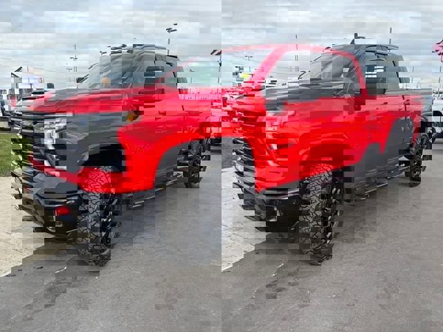 Certified 2025 Chevrolet Silverado 3500 LT w/ Trail Boss Package image 7