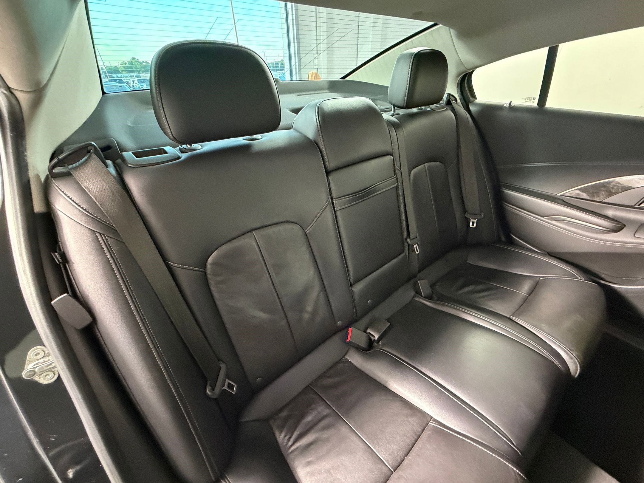 Used 2014 Buick LaCrosse Leather FWD image 31