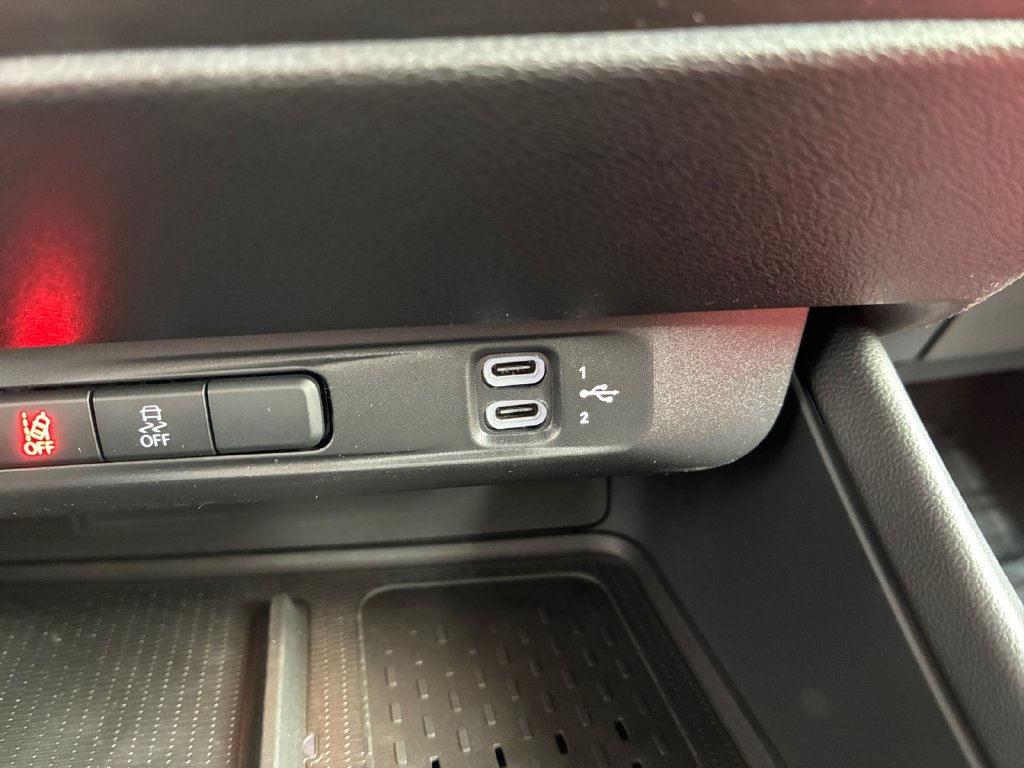 New 2026 Dodge Charger R/T AWD/4WD image 6
