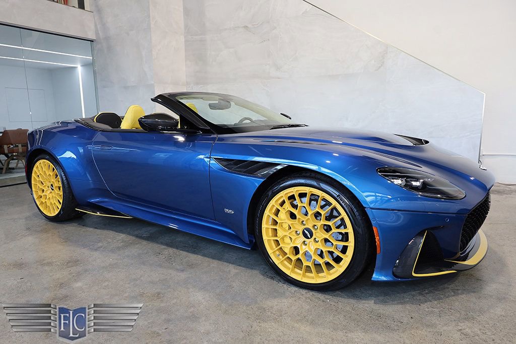 Used 2023 Aston Martin DBS Superleggera Volante image 1
