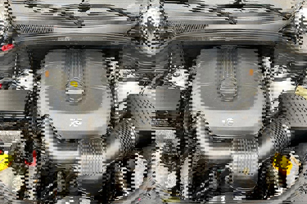 Used 2015 Jeep Grand Cherokee Overland image 29