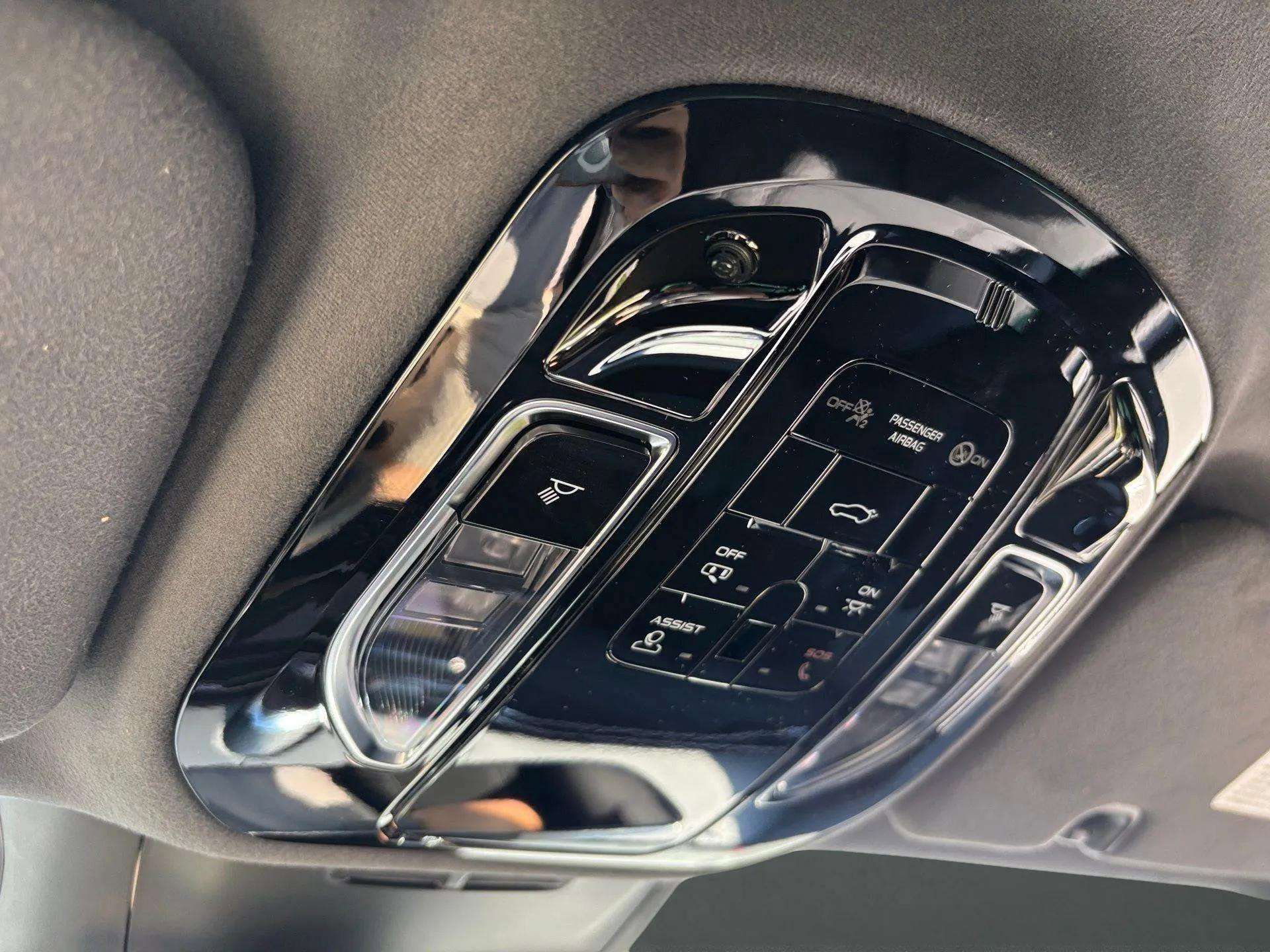 New 2025 Maserati Grecale GT image 20