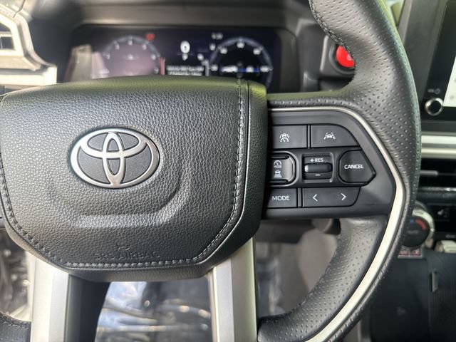 Used 2025 Toyota 4Runner TRD Off-Road AWD/4WD image 18