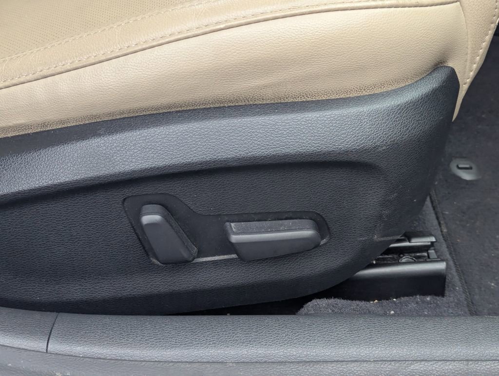 Used 2017 Hyundai Sonata Limited FWD image 36