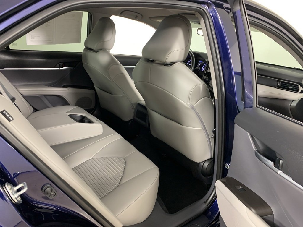 Used 2022 Toyota Camry SE image 36