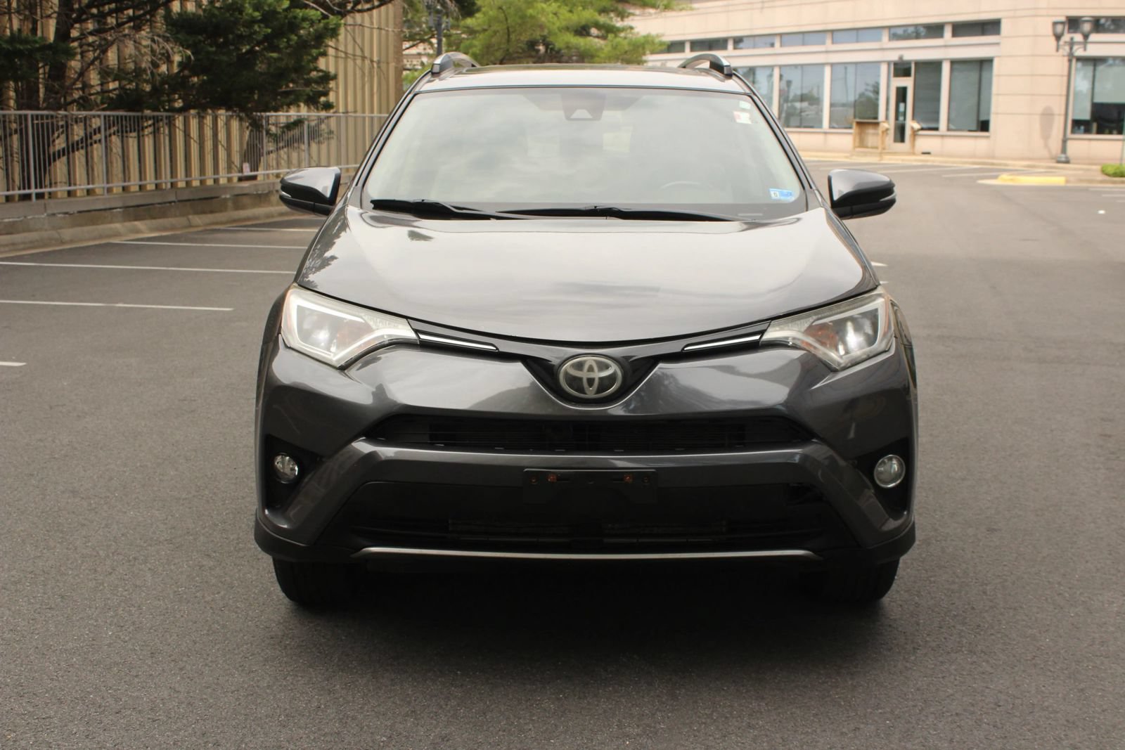 Used 2017 Toyota RAV4 XLE w/ All Weather Liner Package AWD/4WD image 3