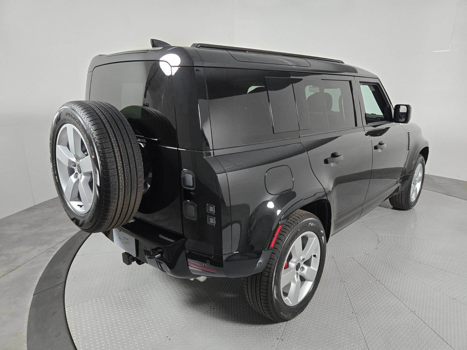 New 2026 Land Rover Defender 110 X AWD/4WD video 2