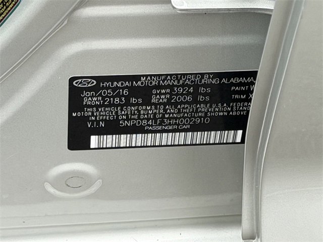 Used 2017 Hyundai Elantra SE image 26