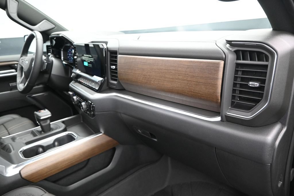 New 2026 Chevrolet Silverado 1500 High Country w/ High Country Premium Package AWD/4WD image 26