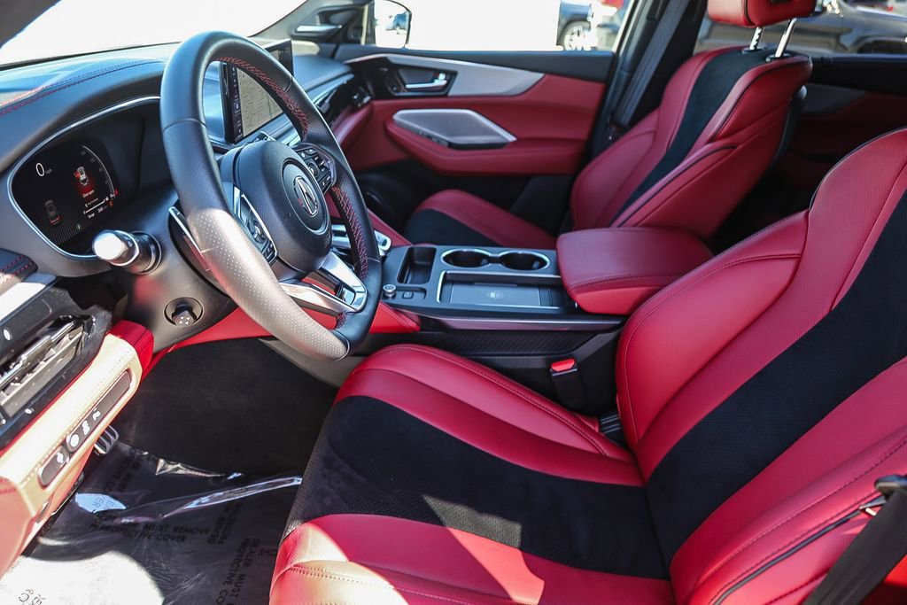 Used 2026 Acura MDX A-Spec image 18