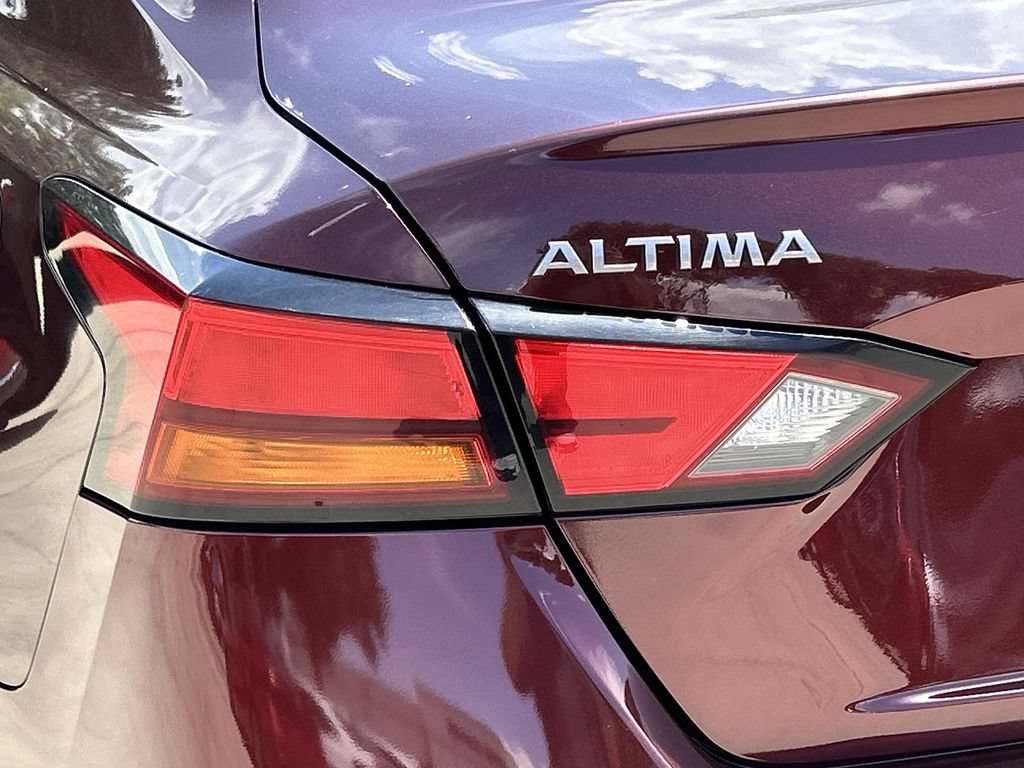 Used 2023 Nissan Altima 2.5 SV FWD image 7