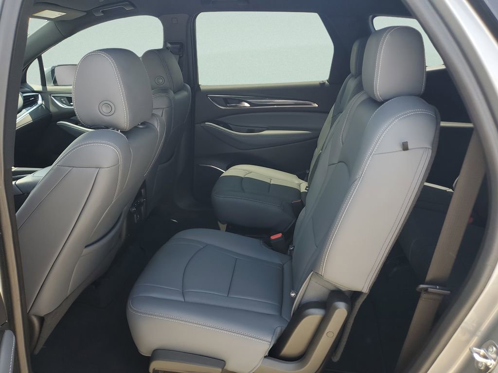 Certified 2023 Buick Enclave Essence FWD image 15