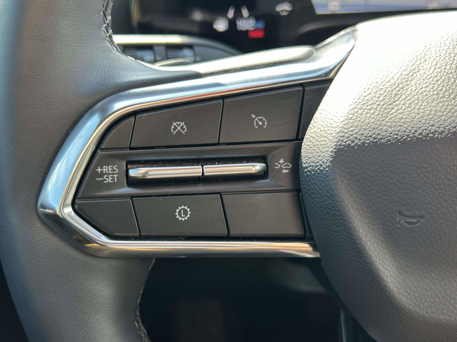 Used 2026 Chevrolet Equinox LT image 21