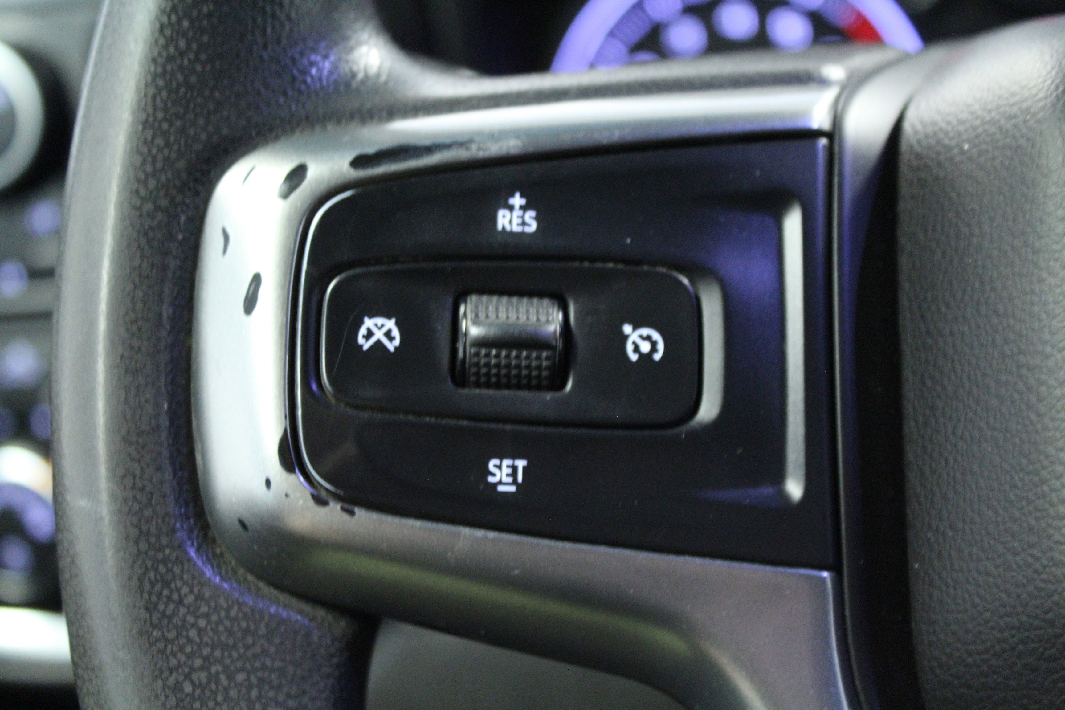 Used 2021 Chevrolet Silverado 3500 LT AWD/4WD image 20