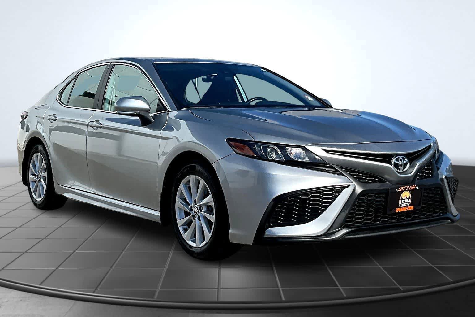 Used 2024 Toyota Camry SE FWD image 22