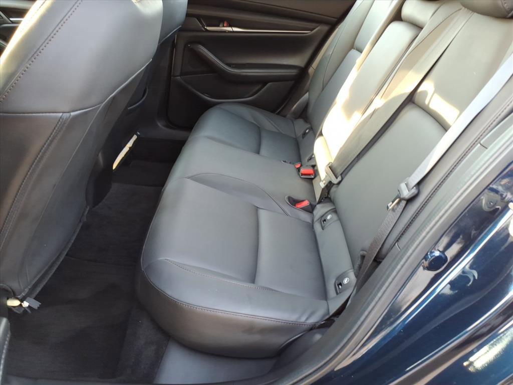 Used 2024 MAZDA MAZDA3 s image 12