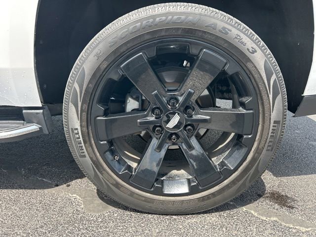 Used 2020 Cadillac Escalade Luxury AWD/4WD image 12