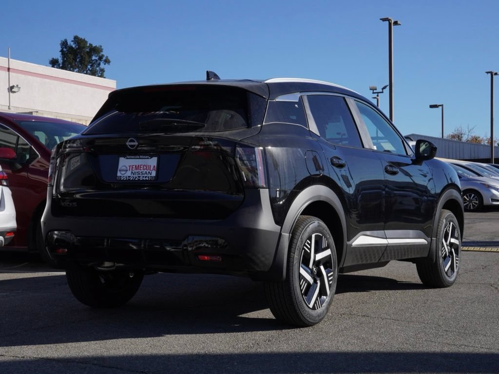 New 2026 Nissan Kicks SV w/ SV Premium Package FWD image 4