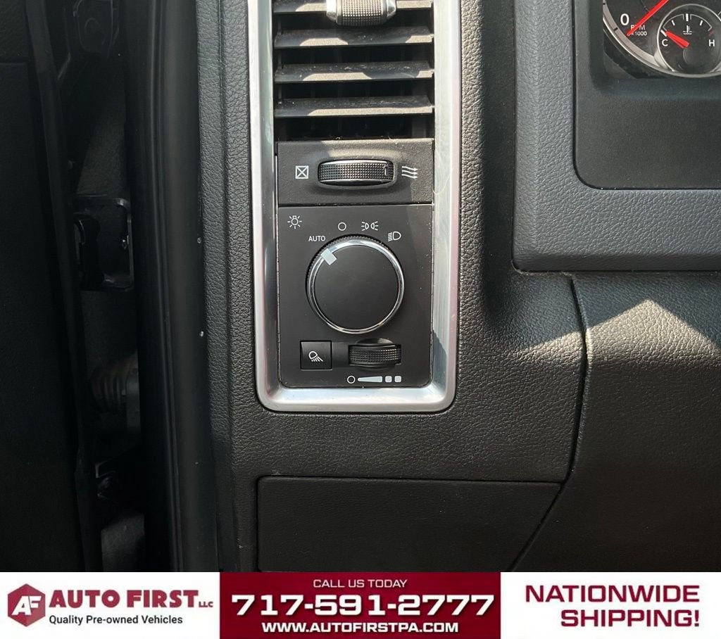 Used 2019 RAM 1500 Classic SLT AWD/4WD image 20