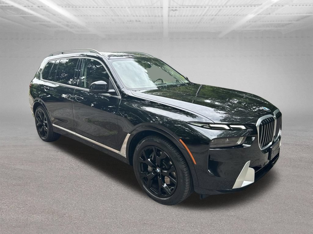 Used 2024 BMW X7 xDrive40i AWD/4WD image 7