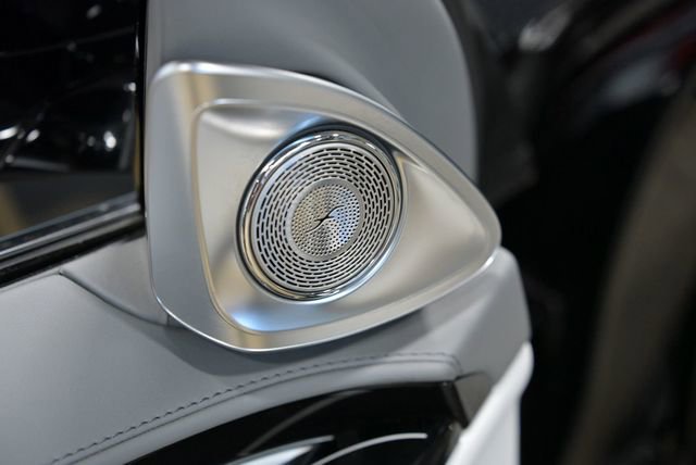 Used 2024 Mercedes-Benz Maybach S 680 Maybach S 680 4MATIC Sedan image 34