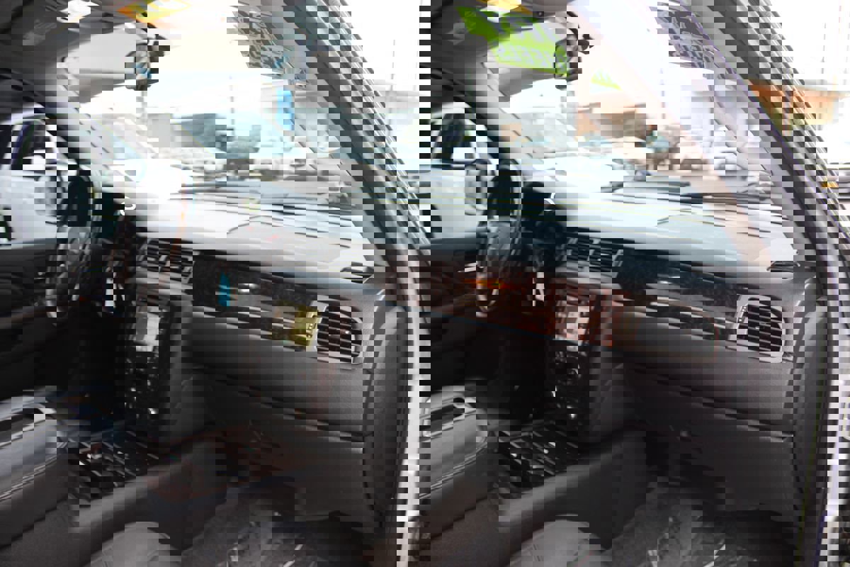 Used 2014 GMC Yukon XL Denali image 22