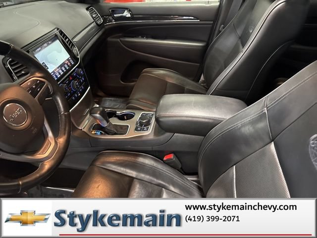 Used 2019 Jeep Grand Cherokee Overland AWD/4WD image 41