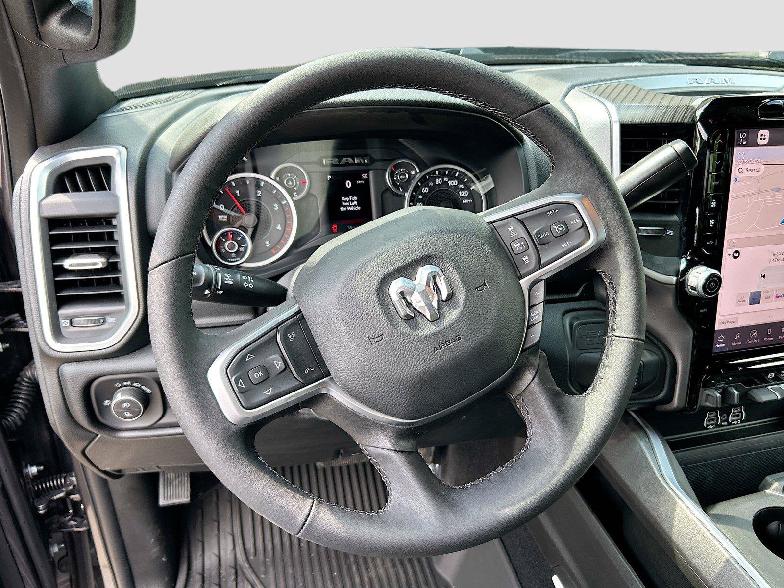 New 2026 RAM 2500 Big Horn AWD/4WD image 36