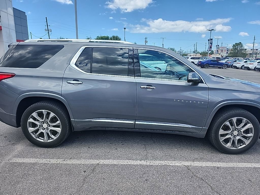 Used 2019 Chevrolet Traverse Premier w/ Driver Confidence II Package image 13
