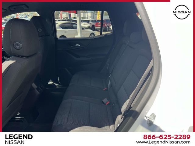 Used 2025 Chevrolet Equinox LT AWD/4WD image 14