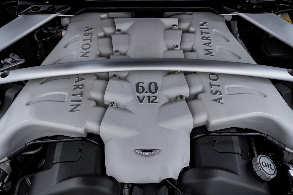 Used 2009 Aston Martin DBS Coupe image 35