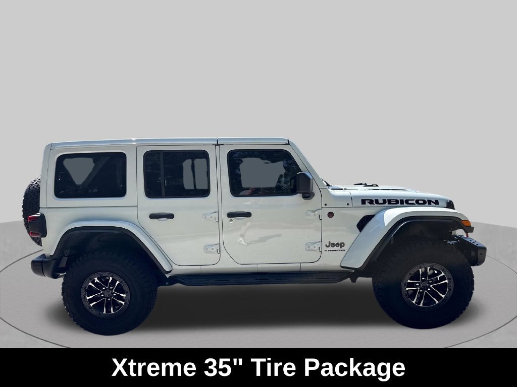 Used 2025 Jeep Wrangler Unlimited Rubicon AWD/4WD image 7