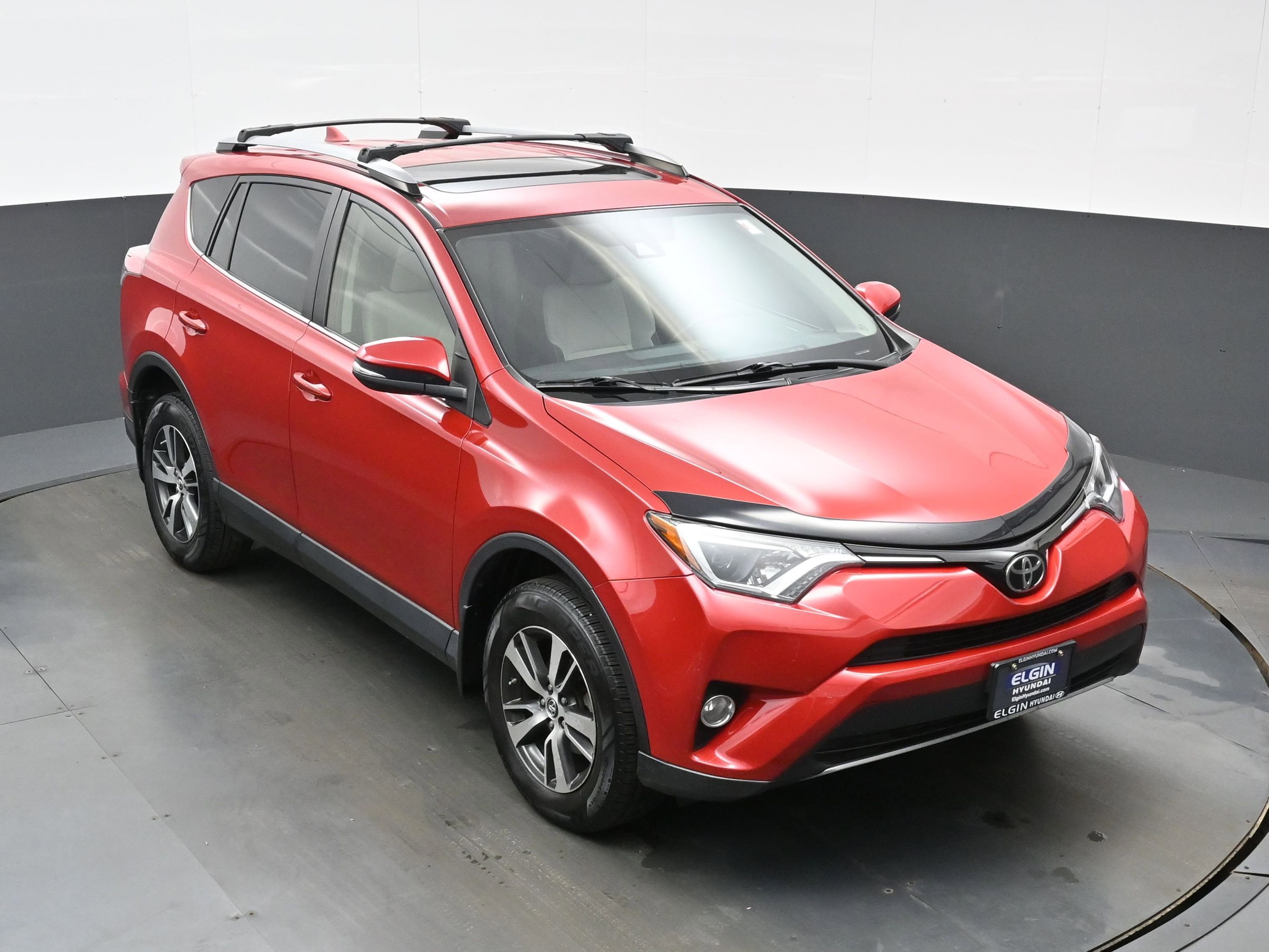Used 2017 Toyota RAV4 XLE w/ Plus Special Value Package AWD/4WD image 38